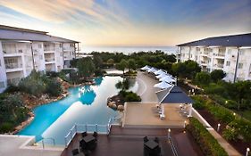 Quiet Apartment In Salt Beach Resort By Uholiday - 2Br, 1Br And Hotel Room Configurations Available